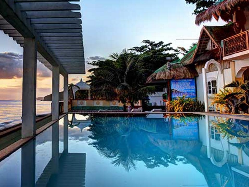 Jaimee'S Hotel, Resort And Restaurant Maasin  Exteriér fotografie